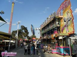 Paris-Foire-du-Trone-2011-53