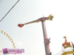 Paris-Foire-du-Trone-2011-67