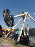Paris-Foire-du-Trone-2011-90