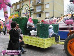 St-Nicolas-de-la-grave-2011-32