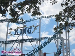 Paris-Foire-du-Trone-2012-101