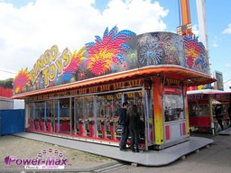 Paris-Foire-du-Trone-2012-109