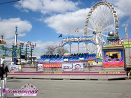 Paris-Foire-du-Trone-2012-112
