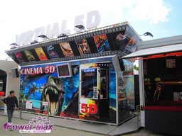 Paris-Foire-du-Trone-2012-123