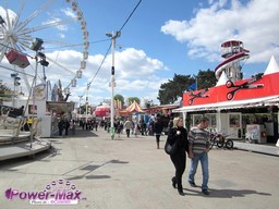 Paris-Foire-du-Trone-2012-29