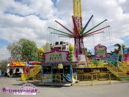 Paris-Foire-du-Trone-2012-32