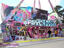 Paris-Foire-du-Trone-2012-44