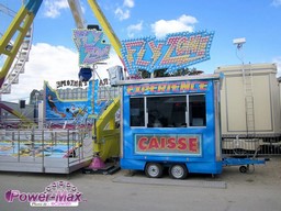 Paris-Foire-du-Trone-2012-55
