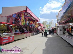 Paris-Foire-du-Trone-2012-58
