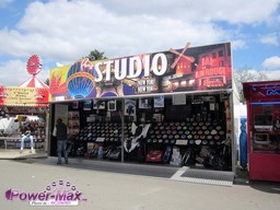 Paris-Foire-du-Trone-2012-95