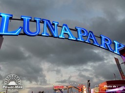 La-Palmyre-Luna-Park-2014-33