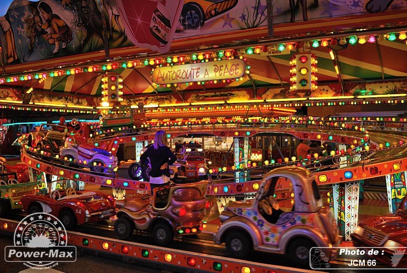 Saint-Cyprien-Luna-park-2014-38