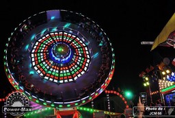 Saint-Cyprien-Luna-park-2014-14