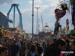 Stuttgart-all-cannstatter-volksfest-2015-26